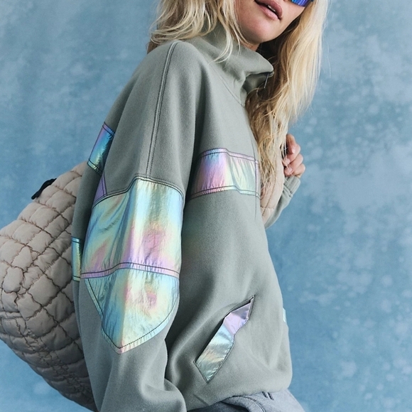 NWT Free People Movement Away We Go Half Zip Hoodie Medium Iridescent Stripe - Picture 2 of 6
